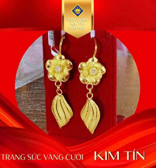 Bông tai vàng 983 KT242